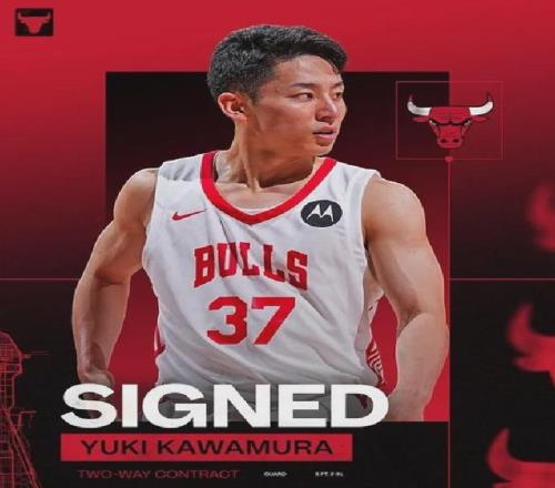 巴萨管理团,队赛后合影,共庆战胜马,千亿体育官网,APP下载,注册领彩金,官方网站,网站入口